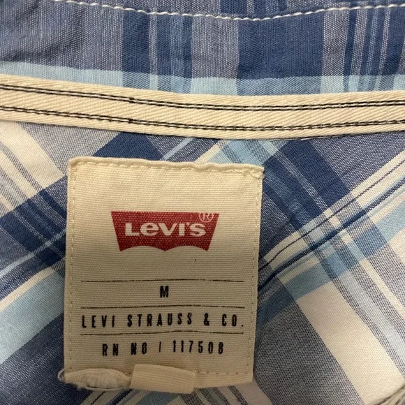 Levis - Picture 2 of 2